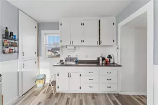 46 Slade St, Pawtucket, RI 02861 - Photo 31