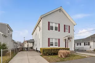 46 Slade St, Pawtucket, RI 02861 - Photo 3