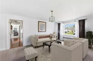 11 Fountain Ave, Barrington, RI 02806 - Photo 7