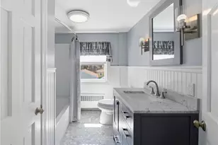 11 Fountain Ave, Barrington, RI 02806 - Photo 17