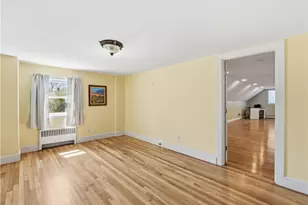 11 Fountain Ave, Barrington, RI 02806 - Photo 15
