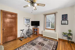 10 Bellevue Ave, North Providence, RI 02911 - Photo 15