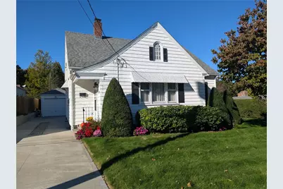 10 Bellevue Avenue, North Providence, RI 02911 - Photo 1
