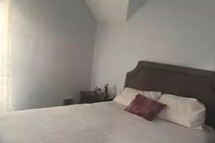 48 Whipple St, Pawtucket, RI 02860 - Photo 5