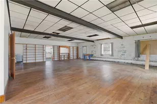 1449 Main Rd, Tiverton, RI 02878 - Photo 23