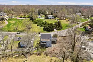 1449 Main Rd, Tiverton, RI 02878 - Photo 39