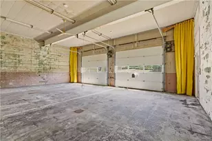 1449 Main Rd, Tiverton, RI 02878 - Photo 7