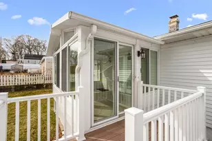 30 Dover Ave, East Providence, RI 02914 - Photo 39