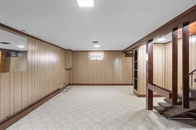 30 Dover Avenue, East Providence, RI 02914 - Photo 29