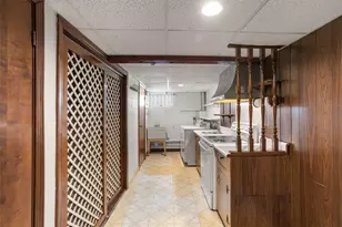 30 Dover Ave, East Providence, RI 02914 - Photo 31