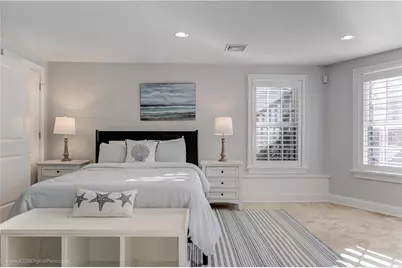 4 Barney Street, Newport, RI 02840 - Photo 17