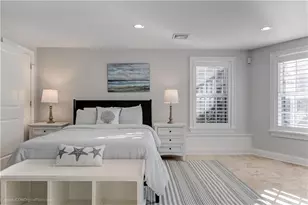 4 Barney St, Newport, RI 02840 - Photo 17