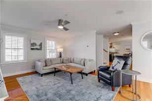 4 Barney St, Newport, RI 02840 - Photo 7