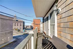 4 Barney St, Newport, RI 02840 - Photo 21