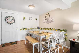 25 Devereux St, Providence, RI 02909 - Photo 7