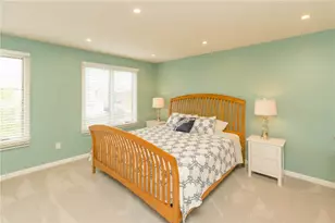 319 Swans Wharf Row, Newport, RI 02840 - Photo 11