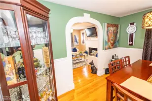 151 W Forest Ave, Pawtucket, RI 02860 - Photo 23