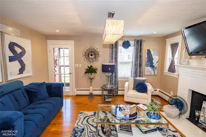 151 West Forest Avenue, Pawtucket, RI 02860 - Photo 9