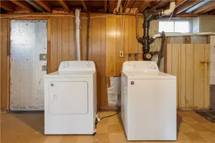 130 Brentwood Ave, Warwick, RI 02886 - Photo 37