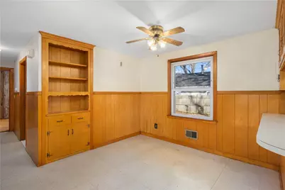 130 Brentwood Avenue, Warwick, RI 02886 - Photo 17