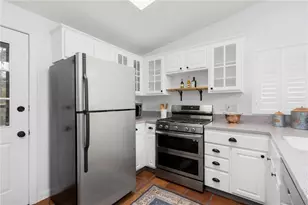 115 Cardinal Dr, North Kingstown, RI 02852 - Photo 13