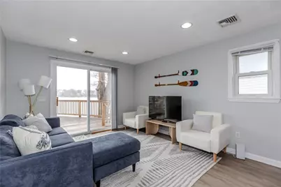 422 Lake Shore Drive, Warwick, RI 02889 - Photo 17