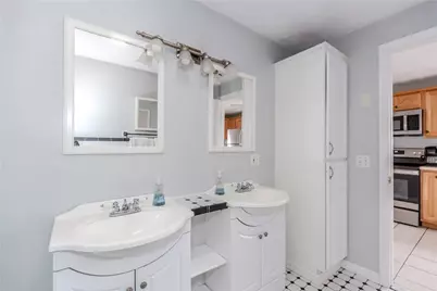 422 Lake Shore Drive, Warwick, RI 02889 - Photo 19