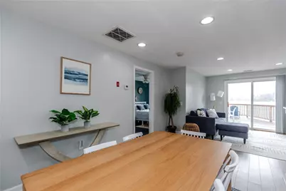 422 Lake Shore Drive, Warwick, RI 02889 - Photo 11