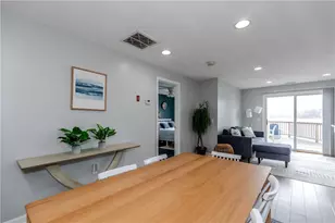 422 Lake Shore Dr, Warwick, RI 02889 - Photo 11