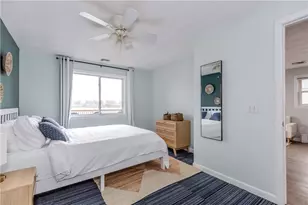 422 Lake Shore Dr, Warwick, RI 02889 - Photo 31