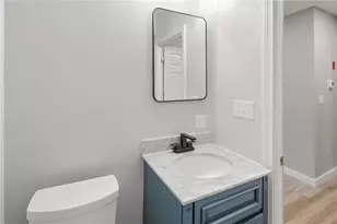 128 Cleveland St, Woonsocket, RI 02895 - Photo 11