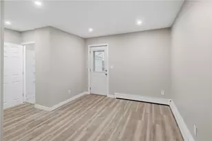 128 Cleveland St, Woonsocket, RI 02895 - Photo 7