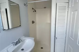 38 Freebody St, Newport, RI 02840 - Photo 15