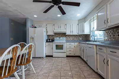 58 Schofield Street, West Warwick, RI 02893 - Photo 7