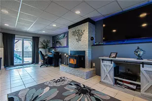 58 Schofield St, West Warwick, RI 02893 - Photo 3