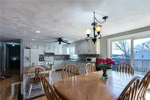 58 Schofield St, West Warwick, RI 02893 - Photo 9