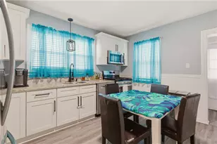 12 Roosevelt St, North Providence, RI 02904 - Photo 9