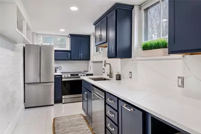 164 Prospect Street, Providence, RI 02906 - Photo 35