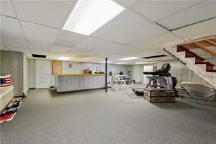 145 E Hill Dr, Cranston, RI 02920 - Photo 33