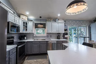 9 Timber Walk Drive, West Warwick, RI 02893 - Photo 7