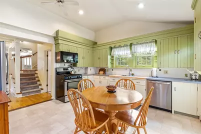 228 Rodman Street, South Kingstown, RI 02879 - Photo 15