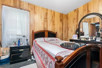 518 Lonsdale Avenue, Pawtucket, RI 02863 - Photo 11