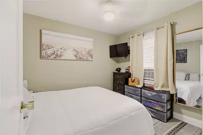 9 Bacheller Street, Newport, RI 02840 - Photo 13