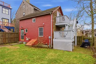 9 Bacheller St, Newport, RI 02840 - Photo 23