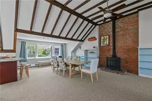 167 Coggeshall Ave, Newport, RI 02840 - Photo 3