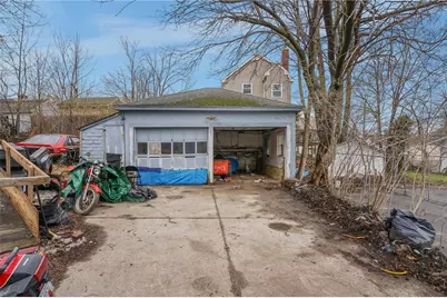 7 Shippee Avenue, West Warwick, RI 02893 - Photo 7