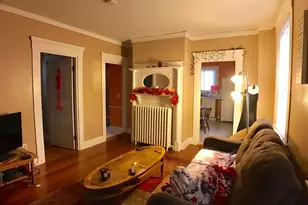 33 Dennison St, Newport, RI 02840 - Photo 5