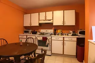 33 Dennison St, Newport, RI 02840 - Photo 3