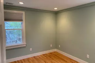 33 Dennison St, Newport, RI 02840 - Photo 11