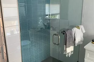 33 Dennison St, Newport, RI 02840 - Photo 23